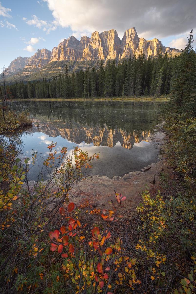 Castle Mountain Chalets Exterior foto